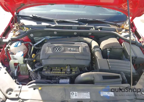 2016 Volkswagen Jetta 1.8T Sport z USA, uszkodzony, nr VIN 3VWD17AJ2GM295749